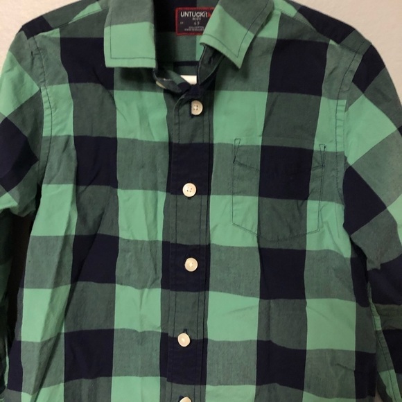 UNTUCKit boys button down size 4-5 - Picture 2 of 6